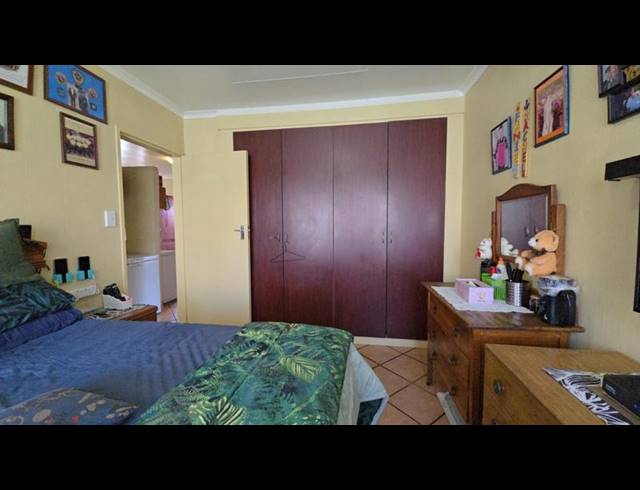 2 BEDROOM TOWNHOUSE FOR SALE IN ANNLIN